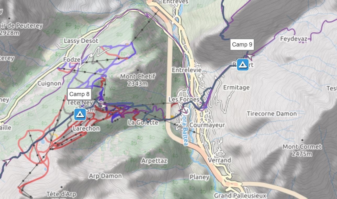 Map marking camping site 8, 9
