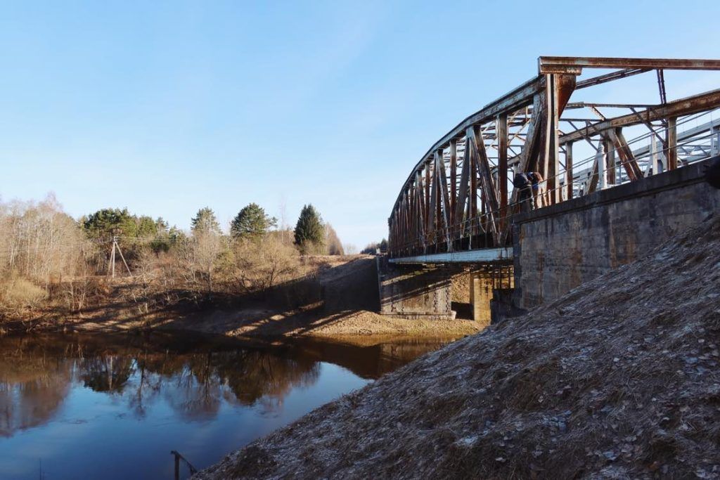 Train Bridge